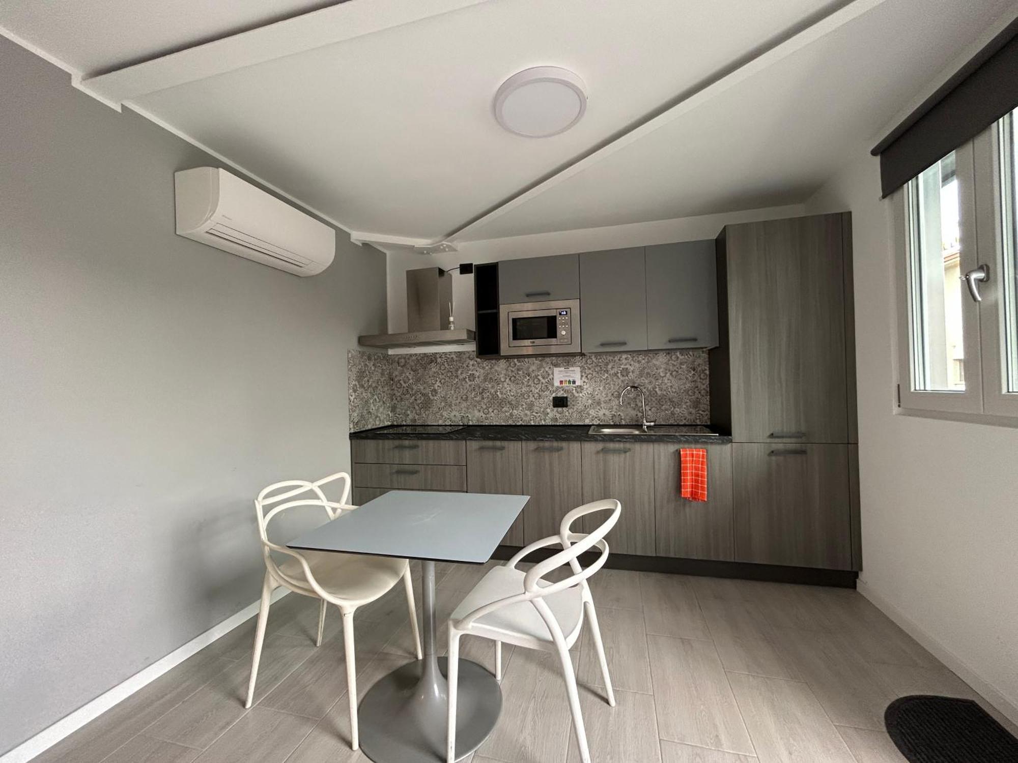Corridoni33 - Immobili E Soluzioni Rent Aparthotel *